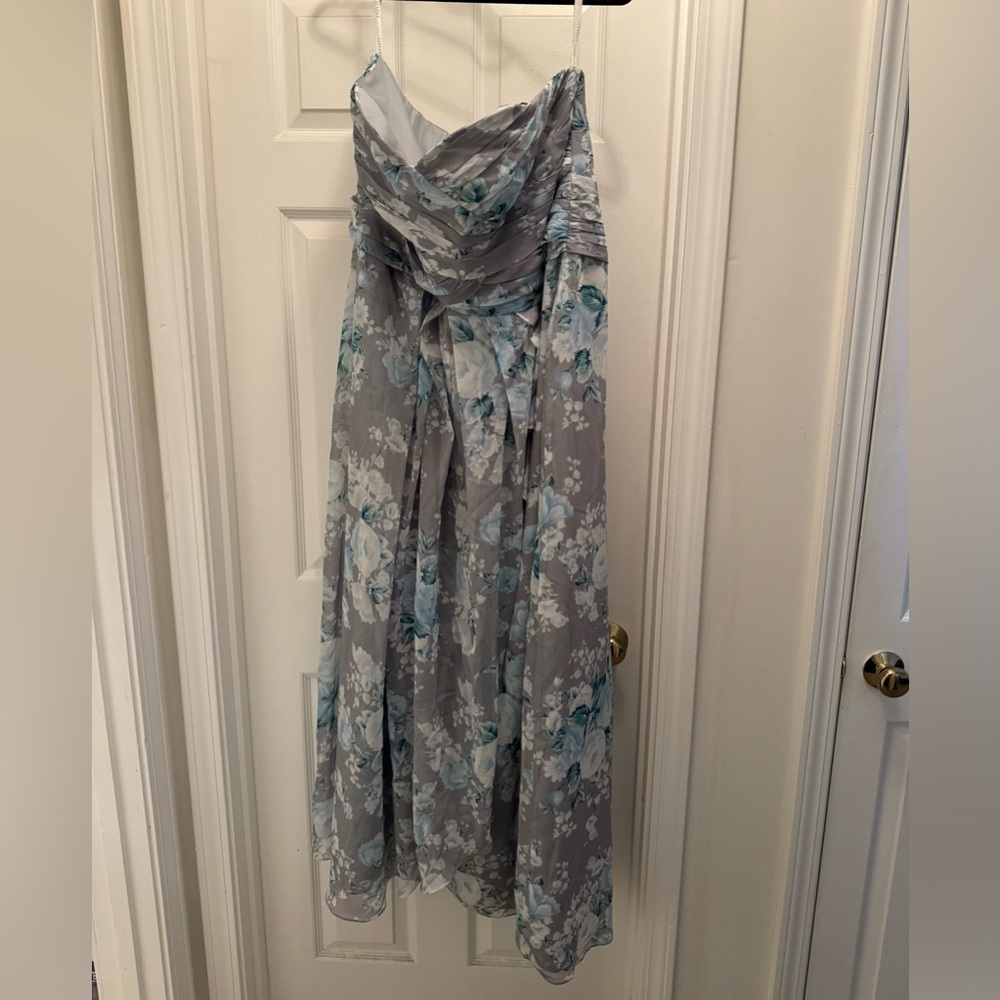 David’s Bridal Grey Blue Floral Print Dress Size 22